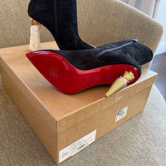 Christian Louboutin Black suede lipHeeled Booties (New) - Picture 1 of 16